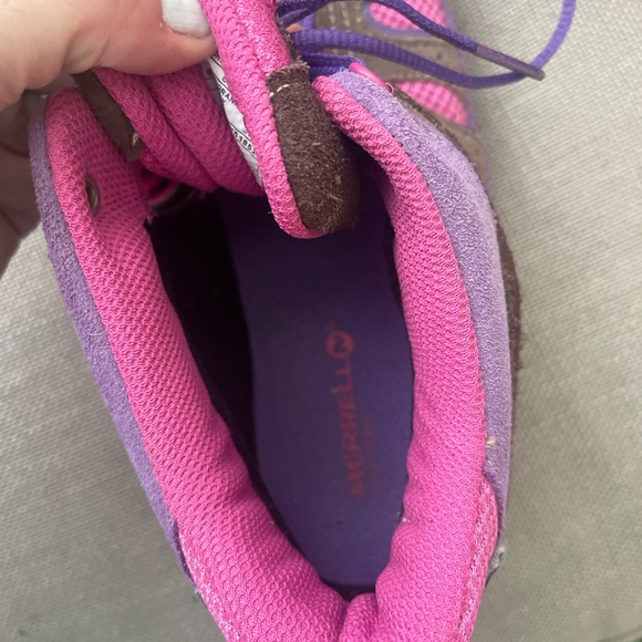 Merrell EUC Hiking shoes - Picture 5 of 9